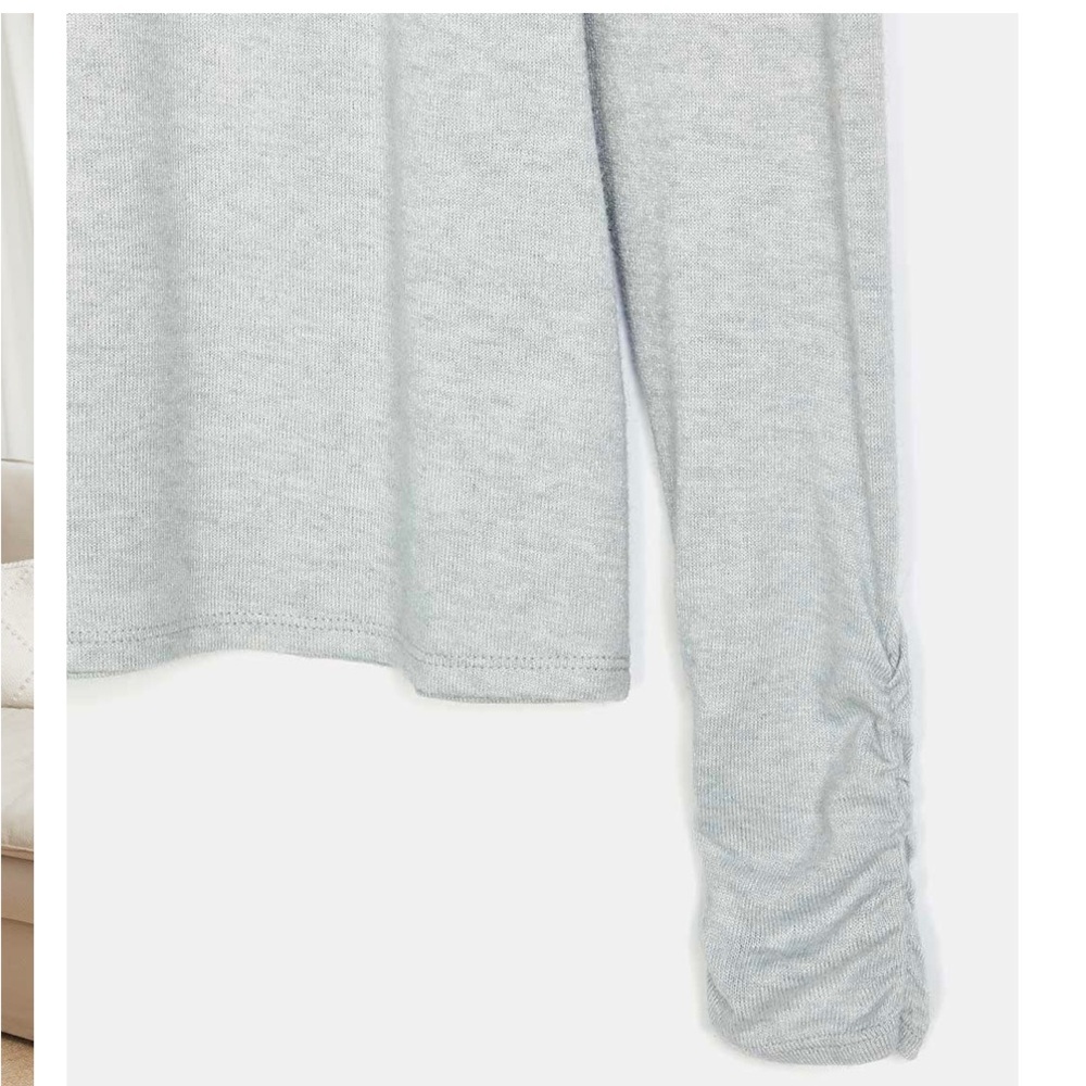 NWT- RW & Co size M, long-sleeve light heather green light sweater. - Picture 6 of 9